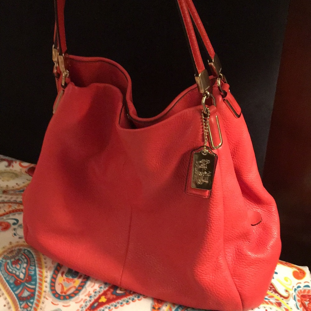 EUC Coral Coach Madison Phoebe